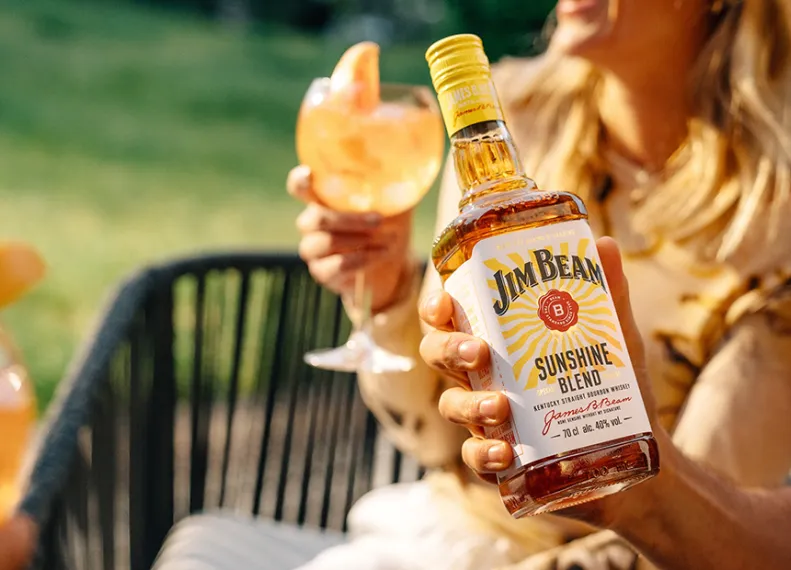 Sommerflair-anders-erlebt_Jim-Beam-Sunshine-Fizz