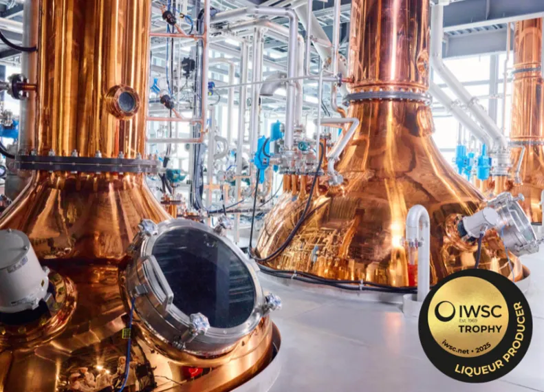 Suntory’s Osaka Spirits & Liqueurs Craft Distillery Awarded 2025 Liqueur Producer Trophy at the International Wine & Spirit Competition