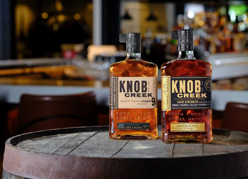 A limited-edition Knob Creek® Single Barrel Cask Strength Bourbon, hand-selected by football legend Eli Manning, arrives nationwide in time for the season’s biggest games