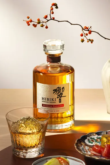 The House of Suntory Introduces Hibiki Blossom Harmony