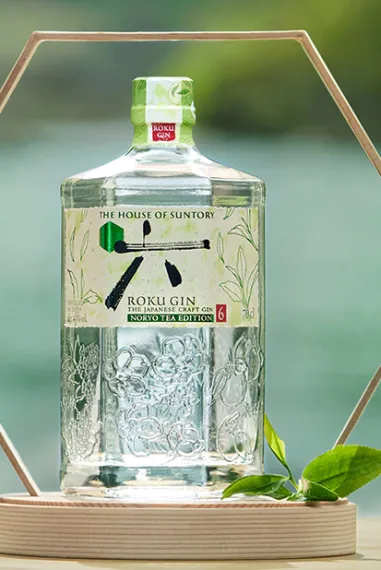 Roku Gin Noryo Tea Edition Flasche