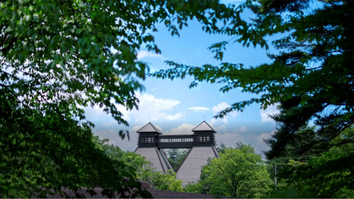 image of Hakushu distillery main gate